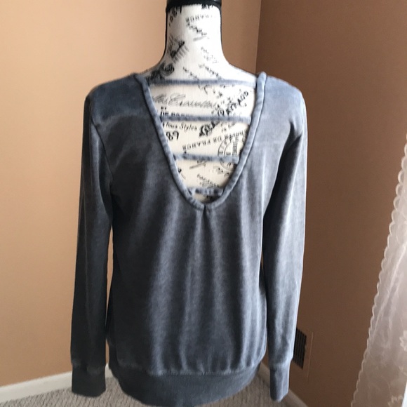 Women’s Grey sweatshirt (size Small) - Picture 2 of 2